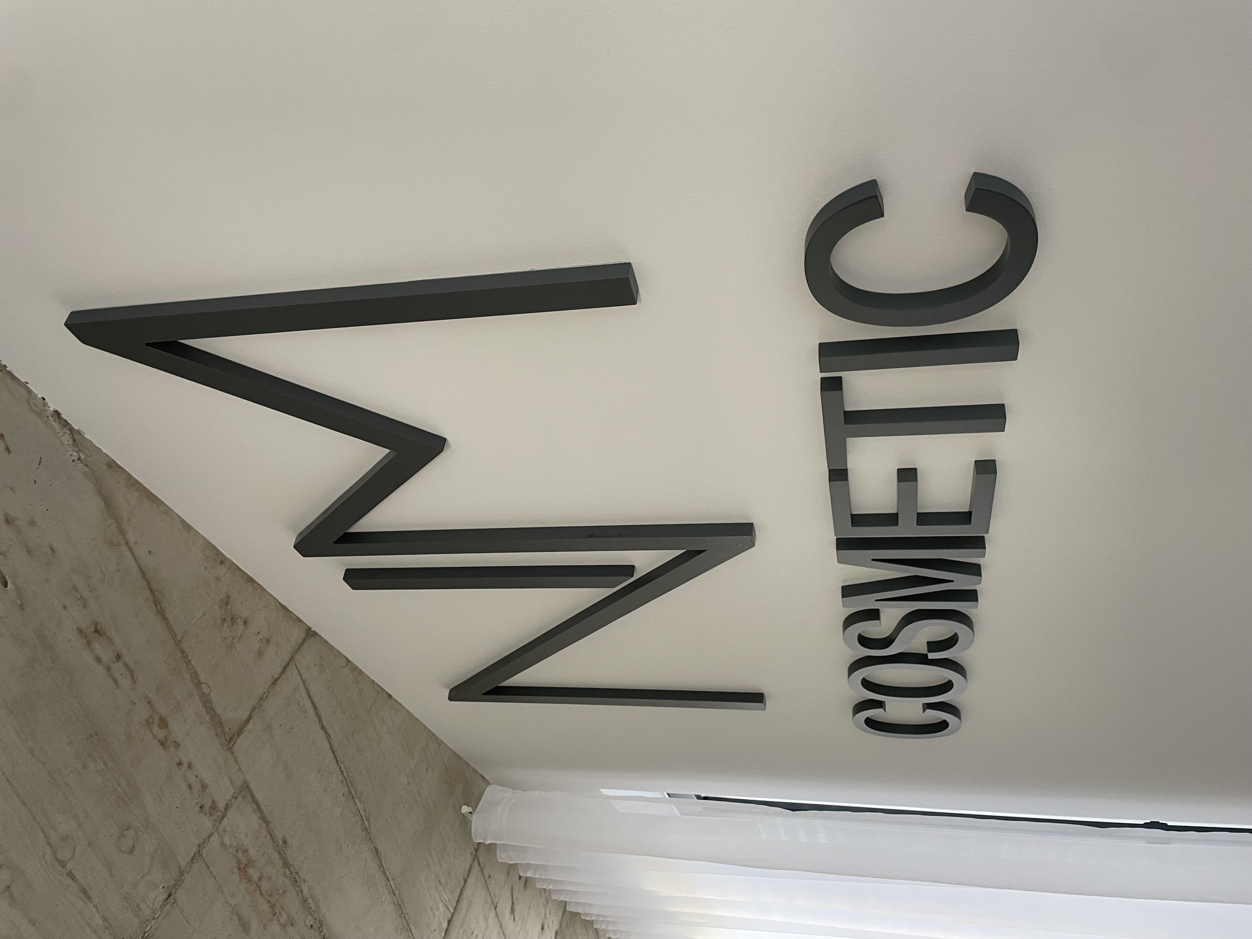 3D letters signing